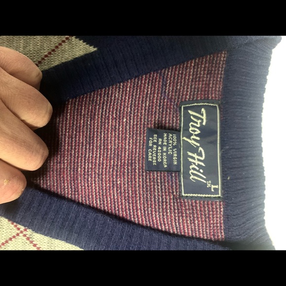 Men’s Troy Hill sweater vest brand new navy gray burgundy geometric style - Picture 2 of 5